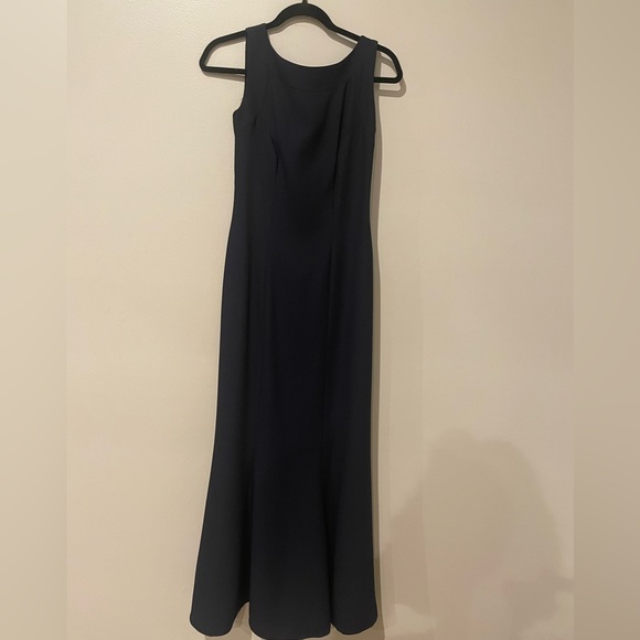 WATTERS AND WATTERS DRESS - Picture 3 of 7